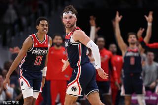 的魅力不仅 的魅力不仅