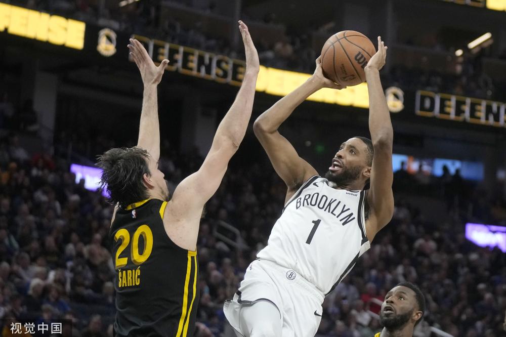 在篮球比赛 在篮球比赛